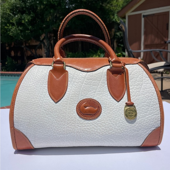 Dooney & Bourke Handbags - Dooney & Bourke White Vintage Gladstone Satchel Purse